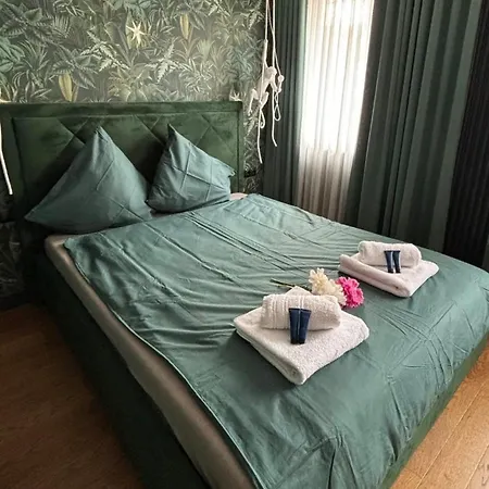 Industrial Siennicka 29b *