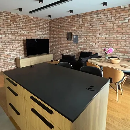 Industrial Siennicka 29b